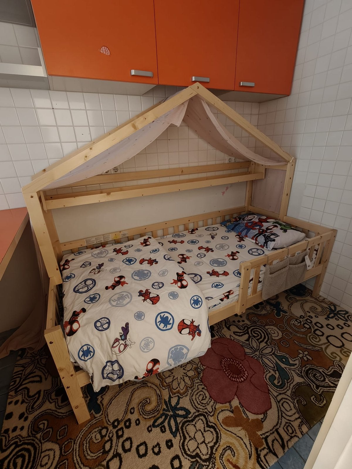 Huisbed met lattenbodem en opberglades & matras - 90x200 cm, 85 tot 100 cm, Zo goed als nieuw, 180 cm of meer, Ophalen