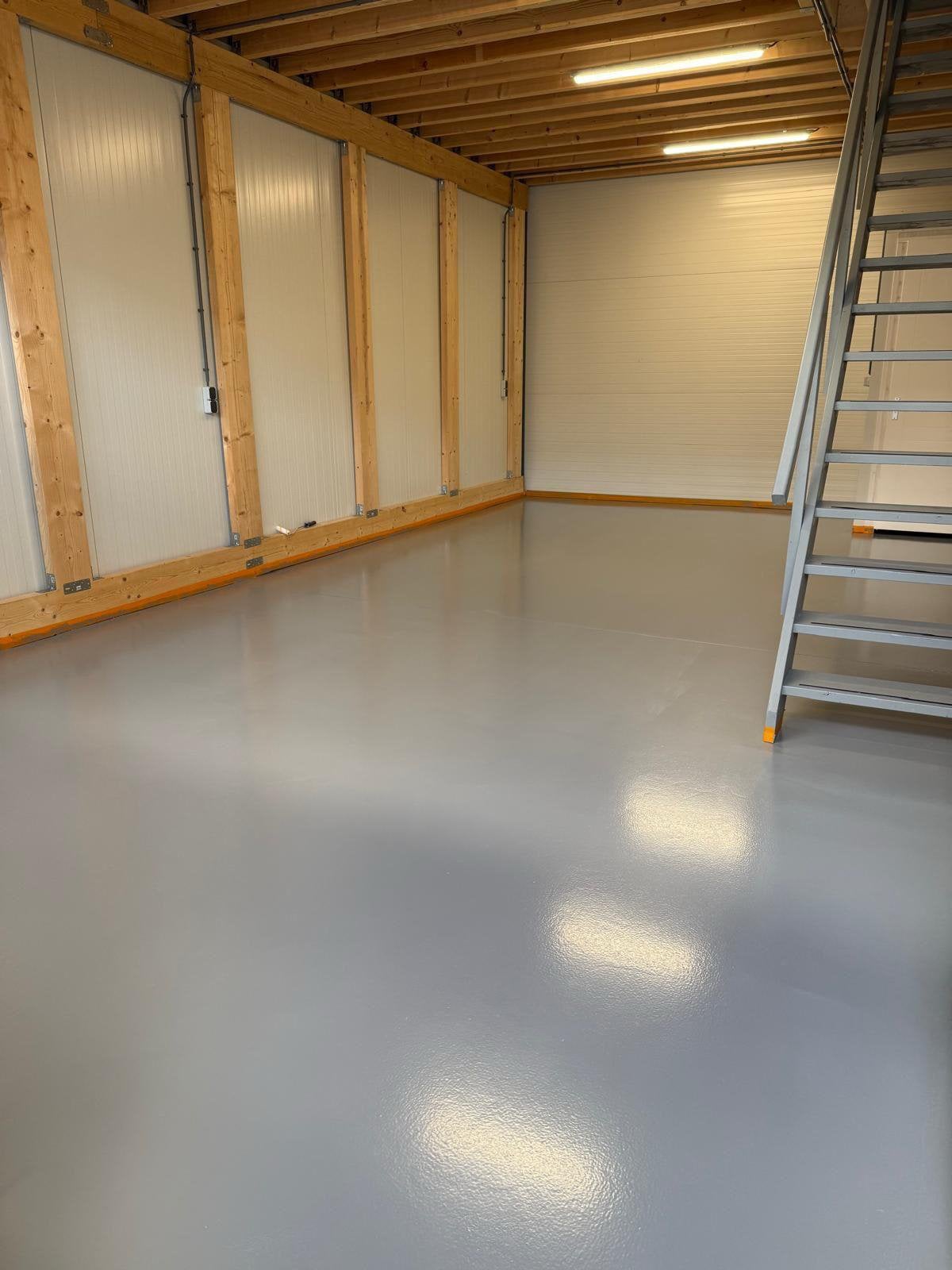 Bedrijfsloods te huur Coevorden 100m2, Bedrijfsruimte