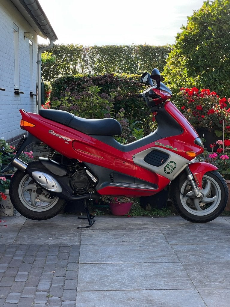 ⭐️Gilera runner rood dd sito plus Brom 9900 km⭐️, Niet ingevuld, Niet ingevuld, Niet ingevuld