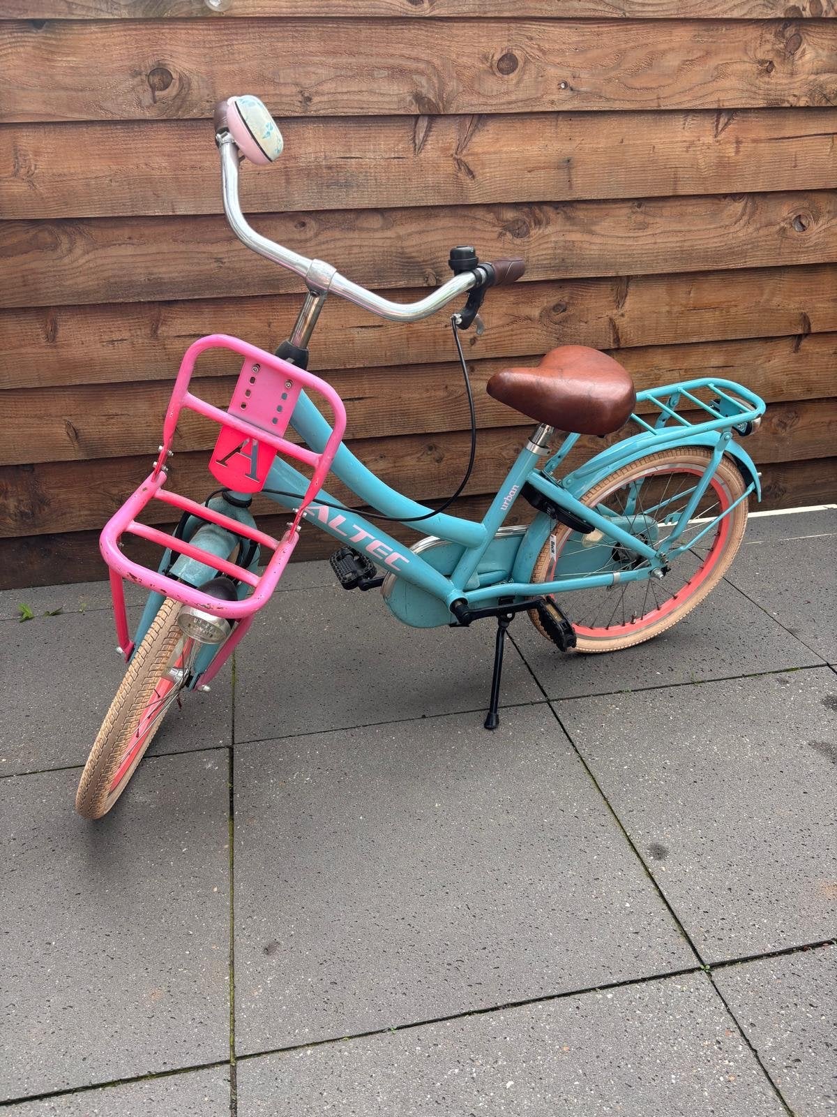 Meisjesfiets 20 inch - Altec, Ophalen, Gebruikt, Velgrem, Handrem