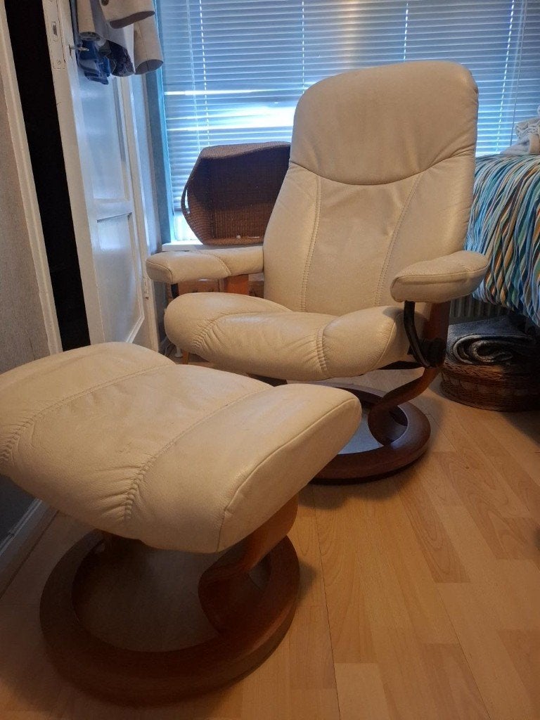 Stressless Royal van Ekornes, Huis en Inrichting, Ophalen, Gebruikt, Wit, Eén