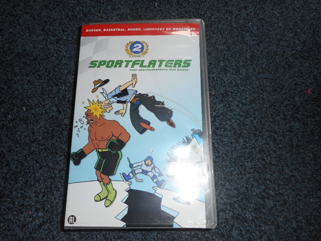 SPORTFLATERS Deel 1! De leukste Filmpjes Op VIDEO@, Gebruikt, Vanaf 16 jaar, Ophalen of Verzenden, Actie en Avontuur