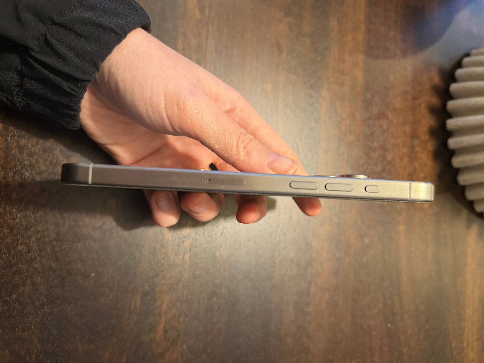 Foto 6 van Zo goed als nieuwe iPhone 15 Pro Max 256 GB Zilver