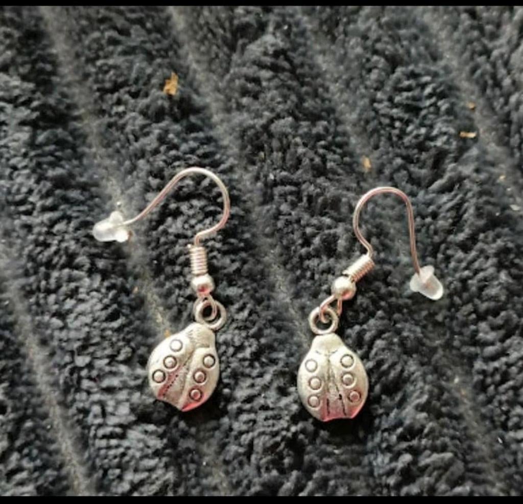 Zilveren oorbellen lieveheersbeestje, Hangers, Verzenden, Nieuw, Zilver