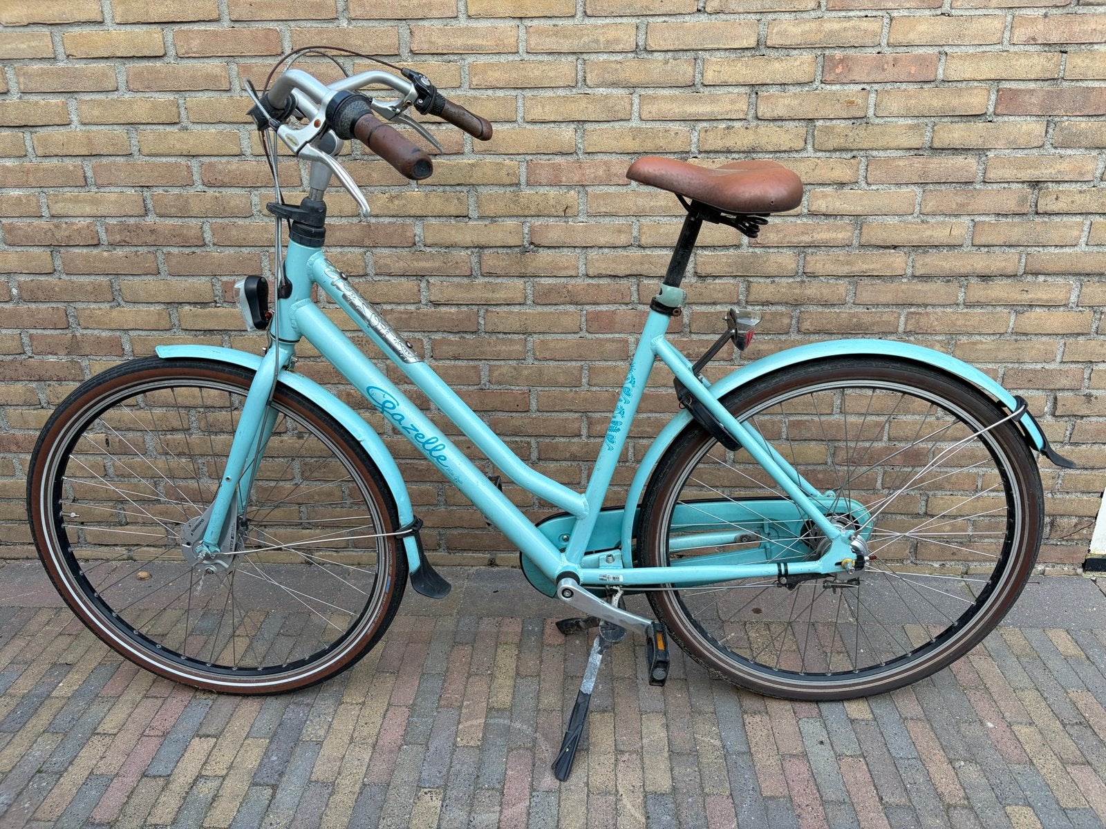 Gazelle Miss Grace damesfiets blauw, Fietsen en Brommers, Fietsen | Dames | Damesfietsen, Ophalen, Terugtraprem, Gebruikt, Versnellingen