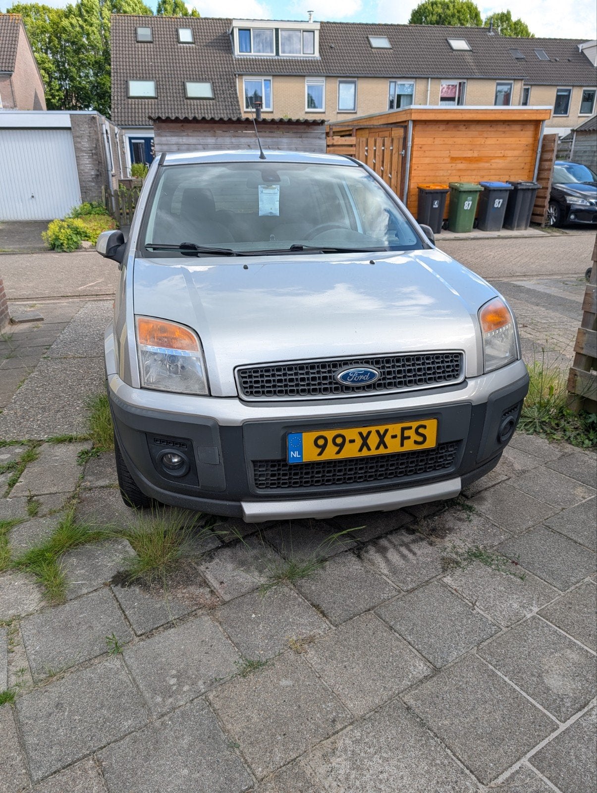 Ford Fusion 1.6 16V 2007 Grijs, Voorwielaandrijving, 1596 cc, 15 km/l, 100 pk