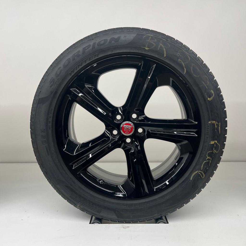 Jaguar F-Pace - 20 inch - winterbanden, Auto-onderdelen, Banden en Velgen, Gebruikt, 255 mm, Banden en Velgen, Personenwagen