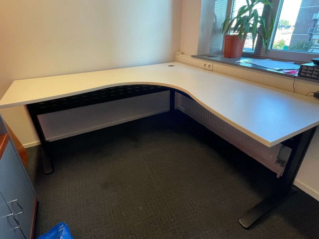 Breed & Stijlvol Bureau, Ophalen, Hout, Hoekbureau, Zo goed als nieuw