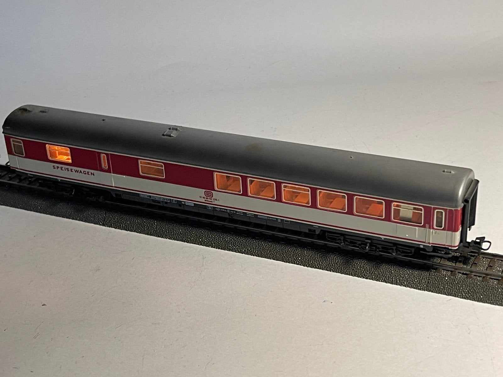 ** NIEUWSTAAT ** Märklin 4094.1 ** PERSONEN/REST./RIJTUIG **, Hobby en Vrije tijd, Modeltreinen | H0, Wisselstroom, Wagon, Ophalen of Verzenden