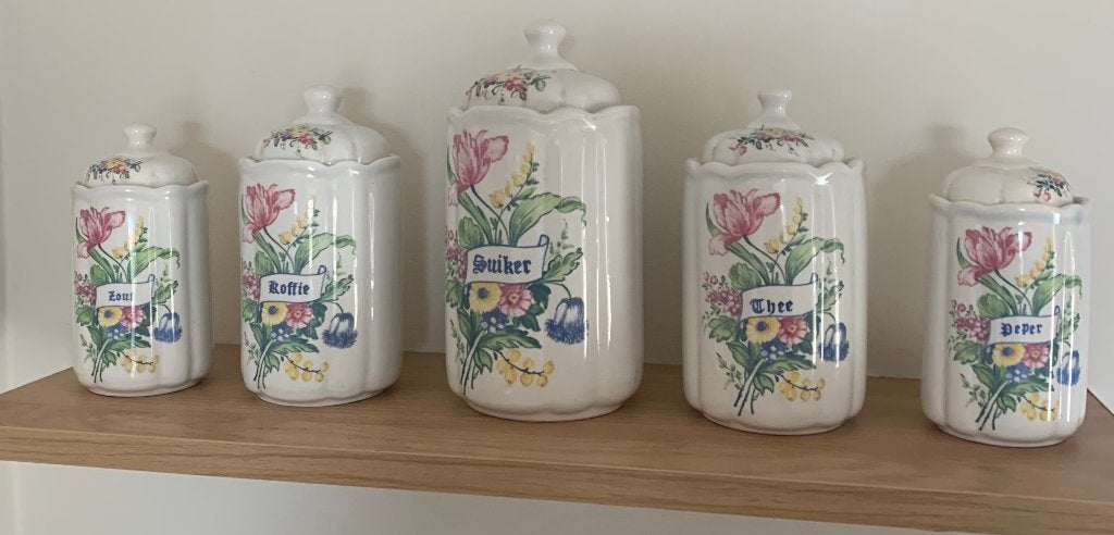 Te koop set met 5 vintage sierpotten merk T Delfts Bleau., Ophalen