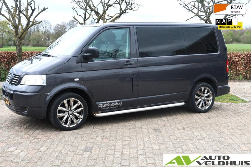 Volkswagen Transporter 2.5 TDI 300 Budgetline DC 2.5t Trekve, Auto's, Gebruikt, Volkswagen, 2500 kg, Wit