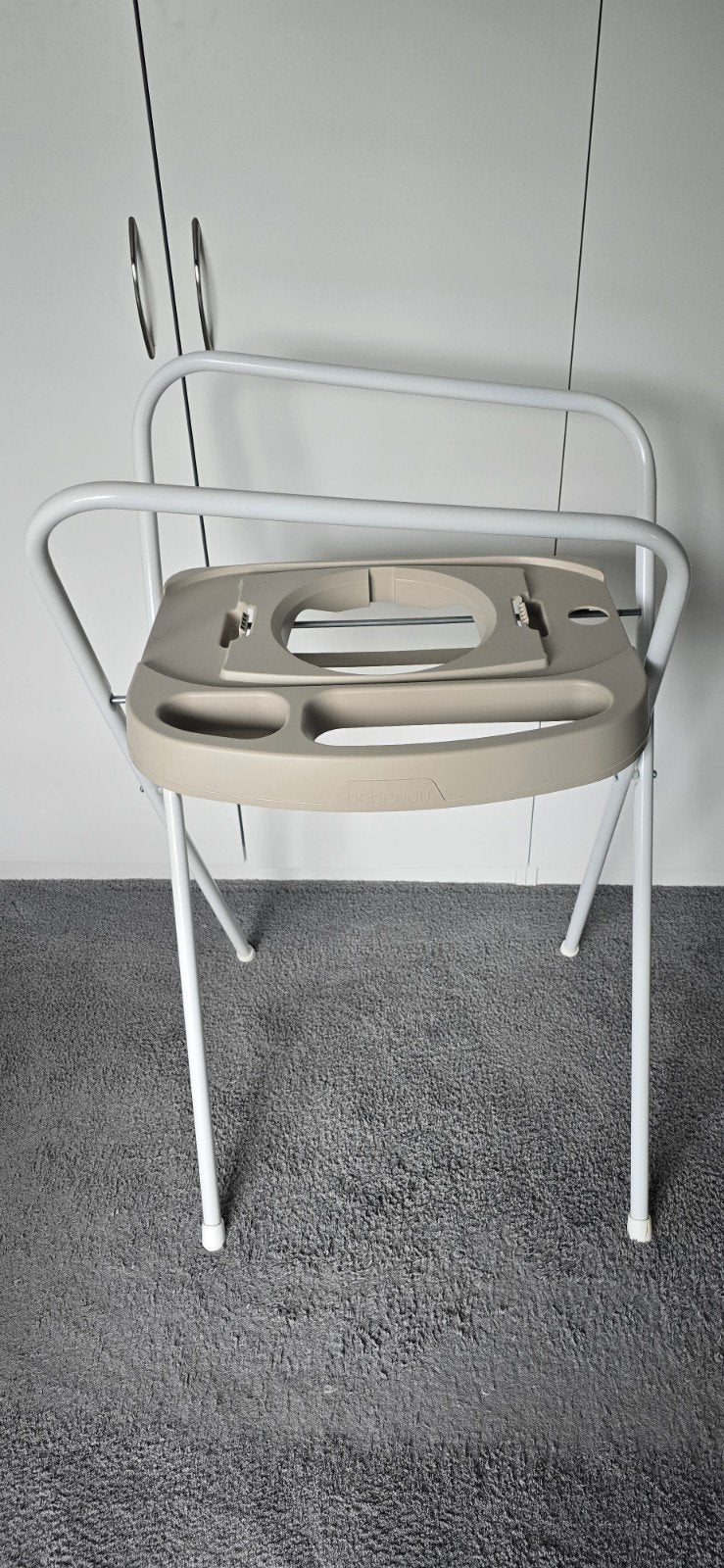 Bébé-jou badje met standaard en badzitje, Kinderen en Baby's, Ophalen, Zo goed als nieuw, Badje, Bébé-jou