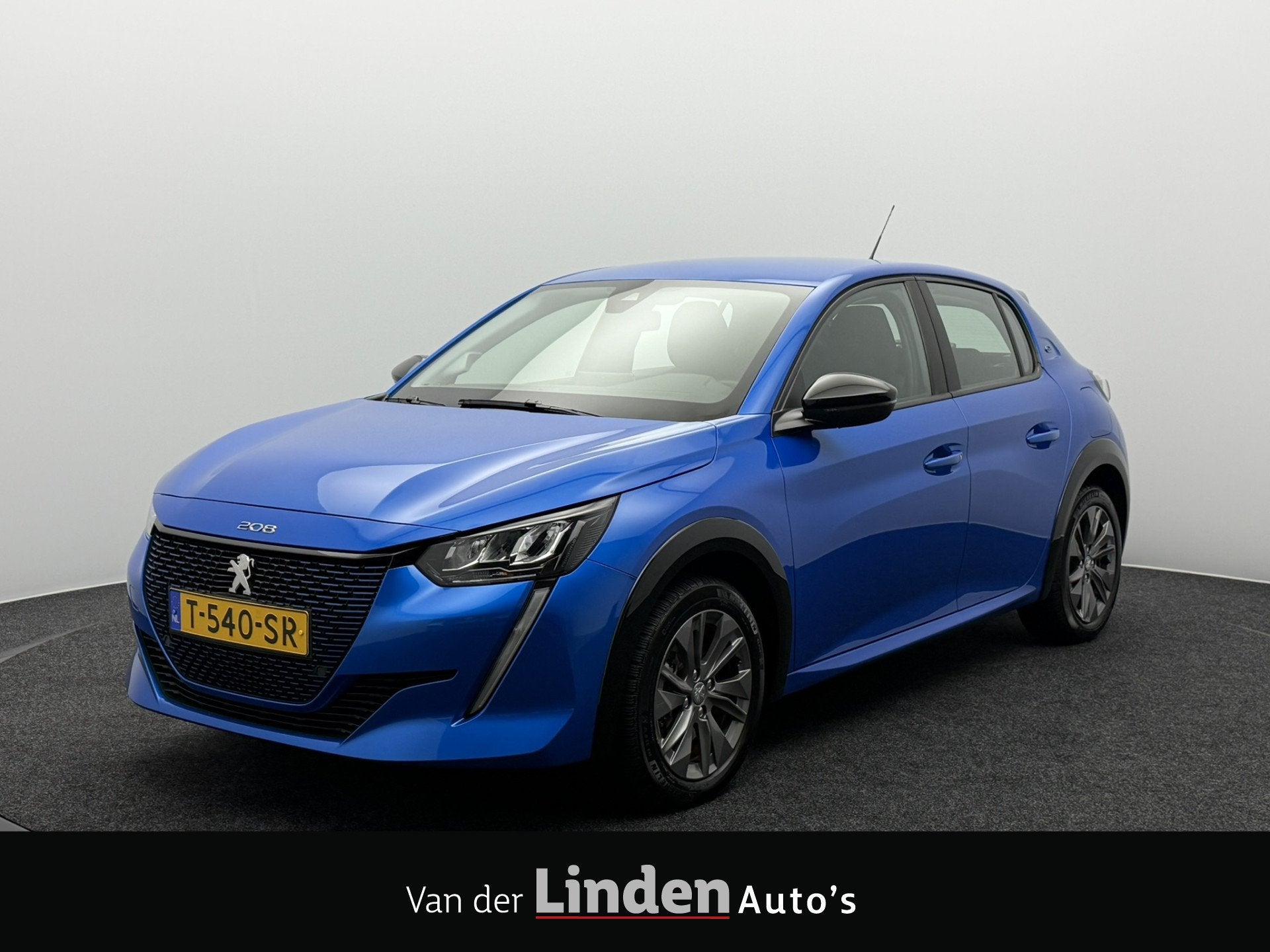 Peugeot e-208 EV Active Pack 50 kWh 3-Fase SOH 95,6% | Stoel, Auto's, Dealer onderhouden, Gebruikt, Zwart, Automatische klimaatregeling