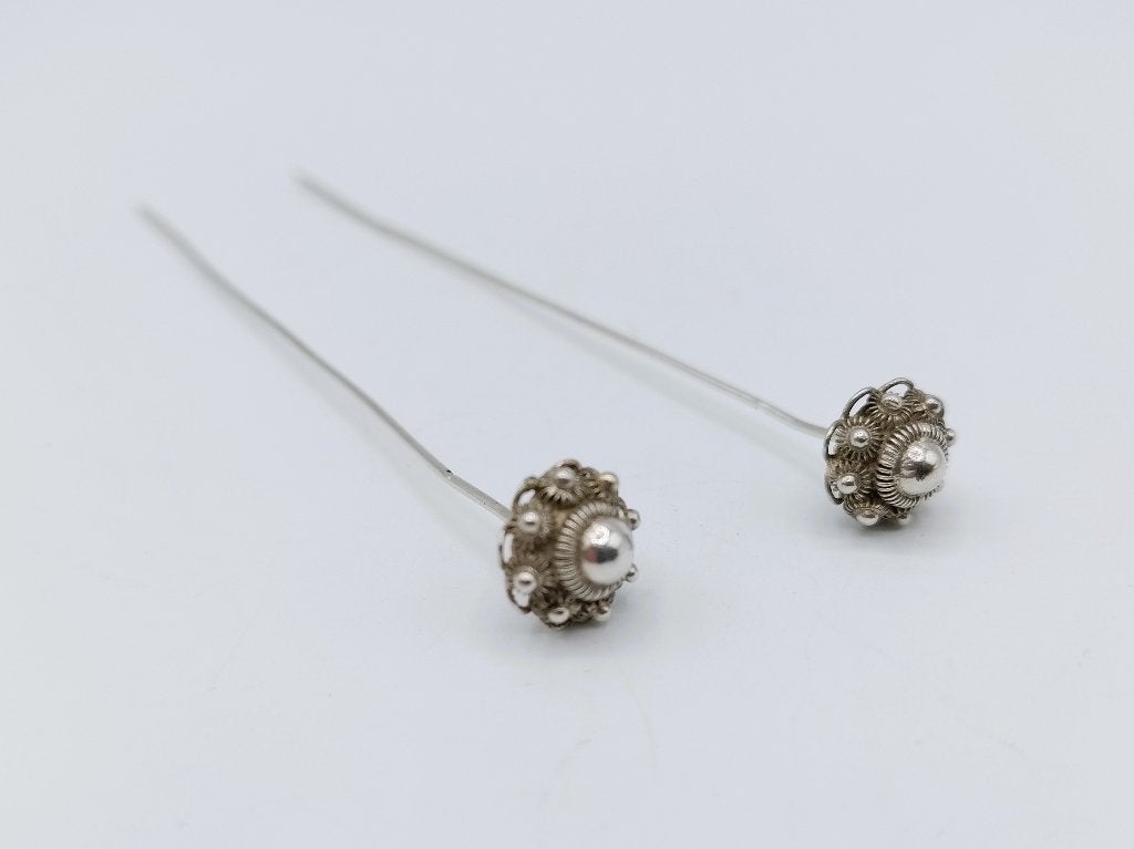 Zilveren mutsenspelden, Zeeuwse knop, 19e eeuws, Sieraden, Tassen en Uiterlijk, Antieke sieraden, Verzenden, Zilver, Overige typen