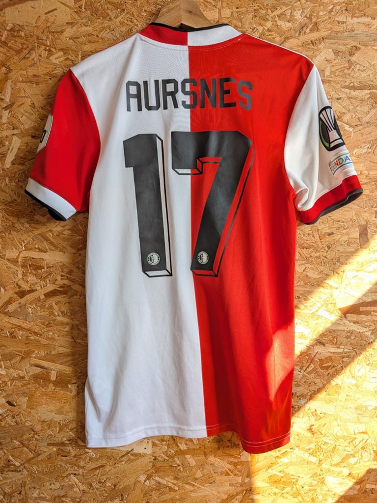 Feyenoord Rotterdam 2021/2022 Aursnes maat S, Sport en Fitness, Voetbal, Maat S, Ophalen of Verzenden, Zo goed als nieuw, Shirt