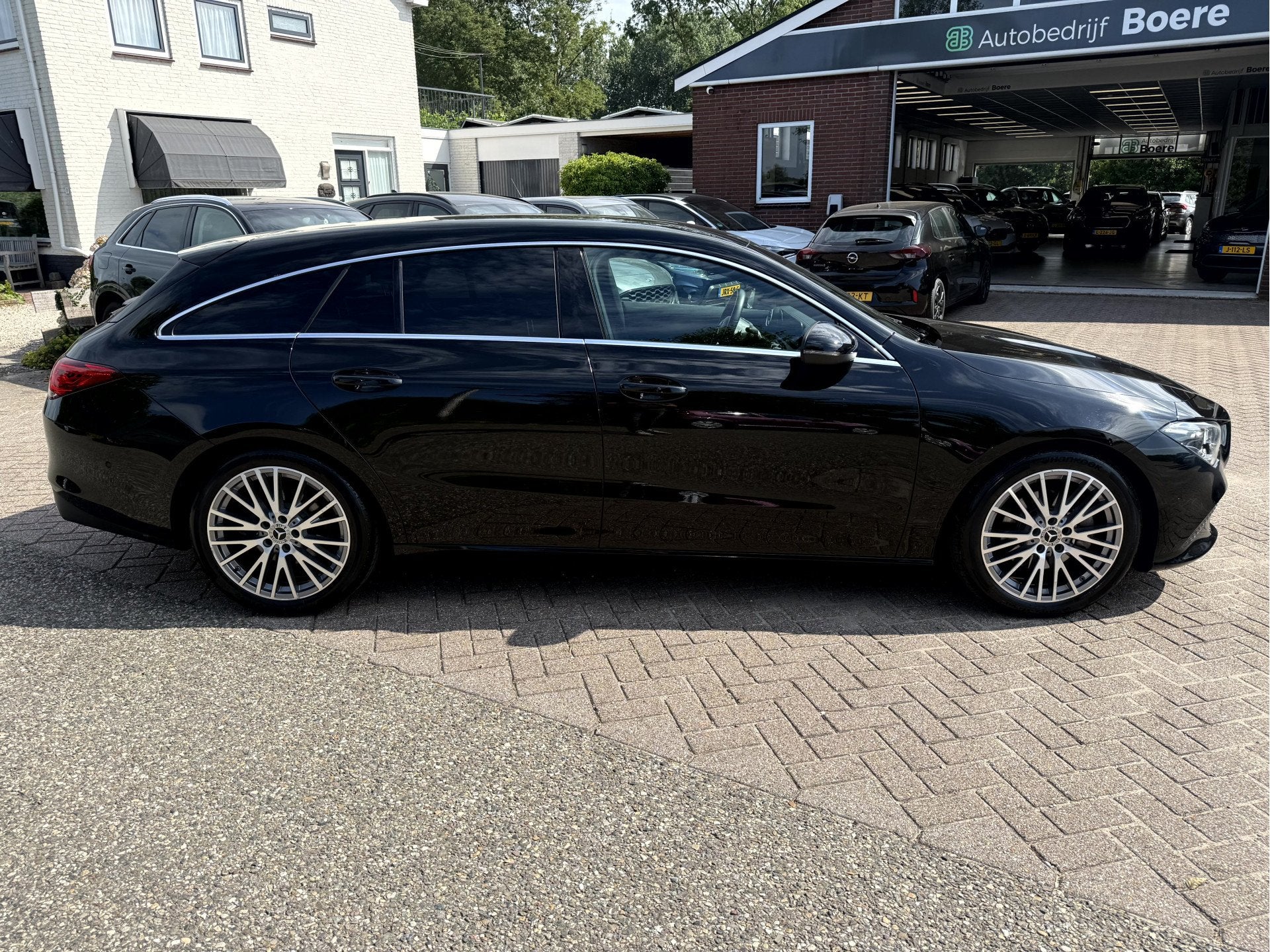 Mercedes-Benz CLA-Klasse Shooting Brake 200 d Business Luxur, 1490 kg, Gebruikt, 4 cilinders, 150 pk