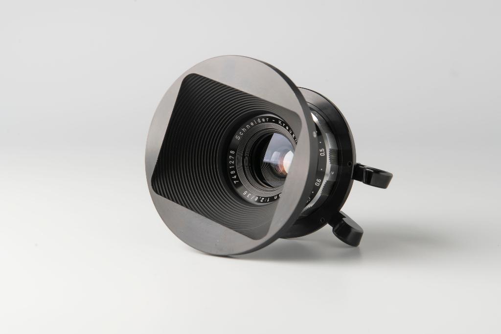 Schneider Curtagon f/2.8 35 mm, Ophalen of Verzenden, Zo goed als nieuw, Groothoeklens