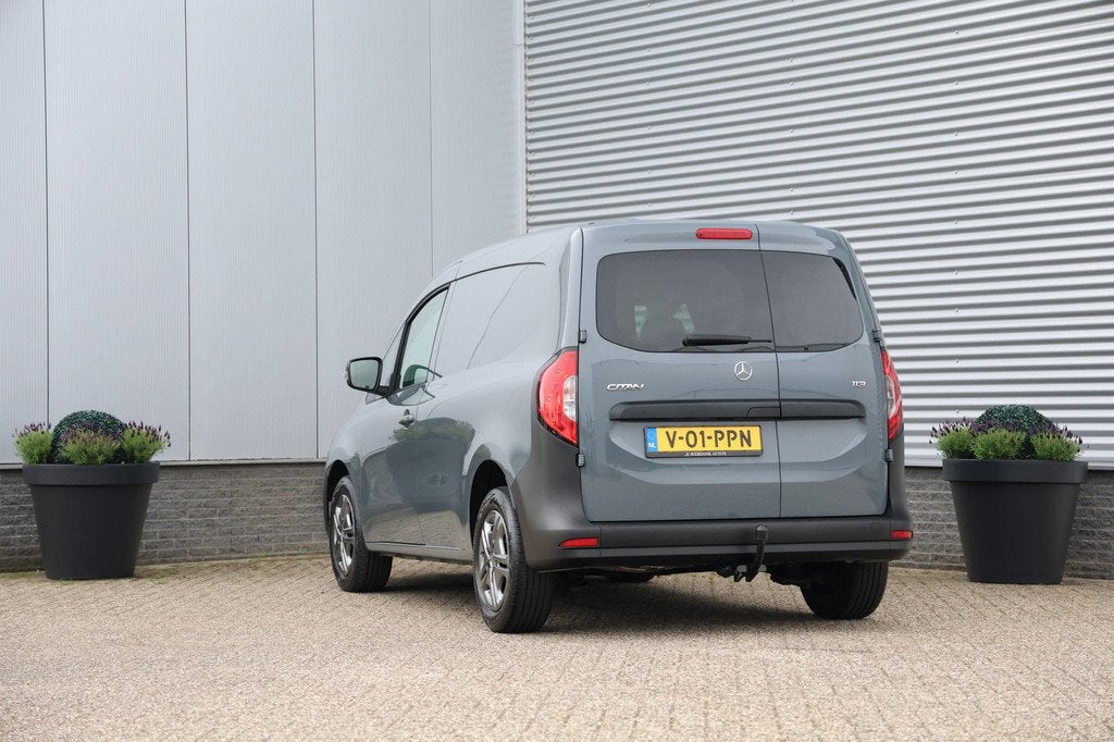 Mercedes-Benz Citan 113 L1 131pk Pro Automaat Benzine Trekha, Auto's, Gebruikt, Mercedes-Benz, 2 stoelen, BTW verrekenbaar