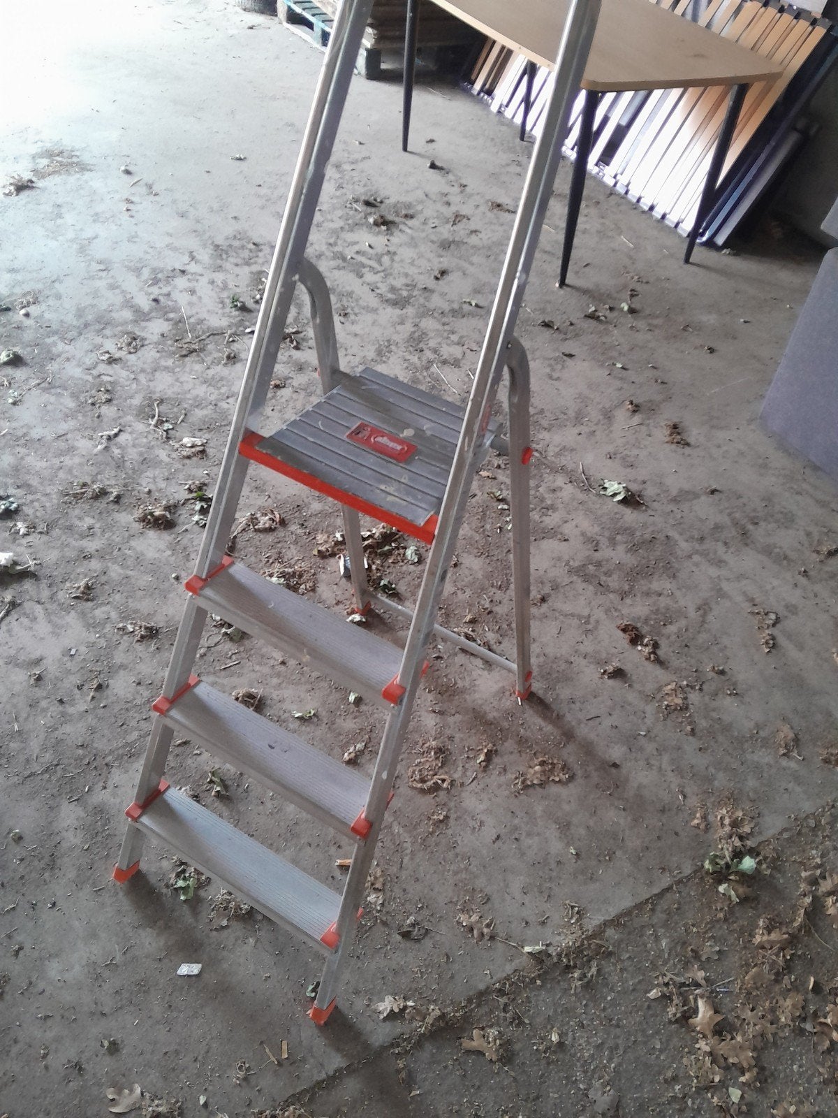 Stevige aluminium trap met 3 treden, Ophalen of Verzenden, Gebruikt, Trap, Minder dan 2 meter