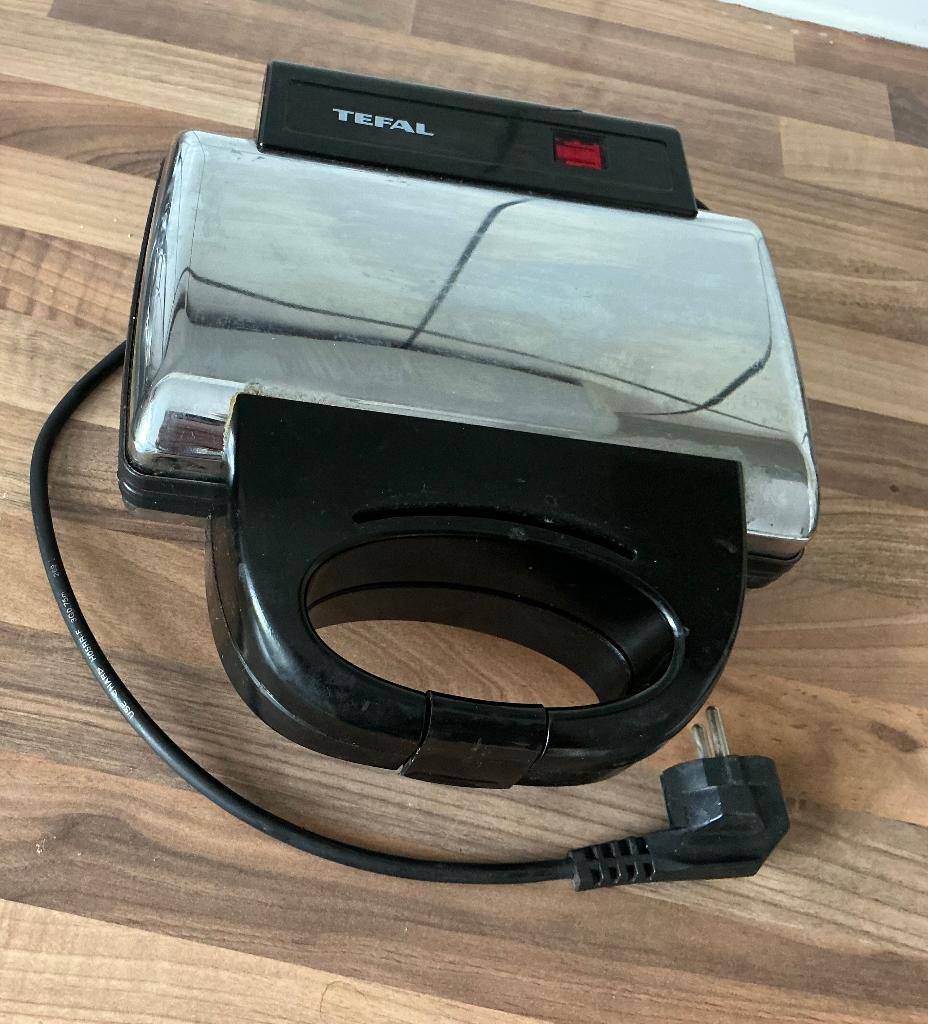 Tosti apparaat Tefal, Ophalen, Gebruikt