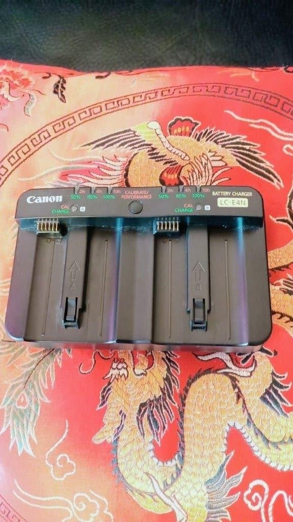 Canon LC-E4N Lader Charger for LP-E4N 1DX II 1DX 1D IV etc, Audio, Tv en Foto, Canon, Canon, Zo goed als nieuw, Canon