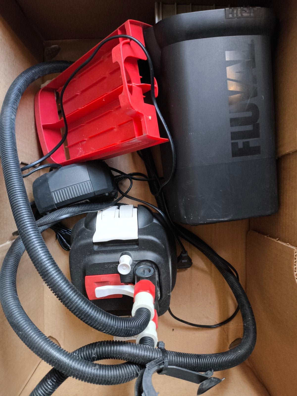 Aquarium filter, Gebruikt, Fluval, Filter, Inclusief slangen