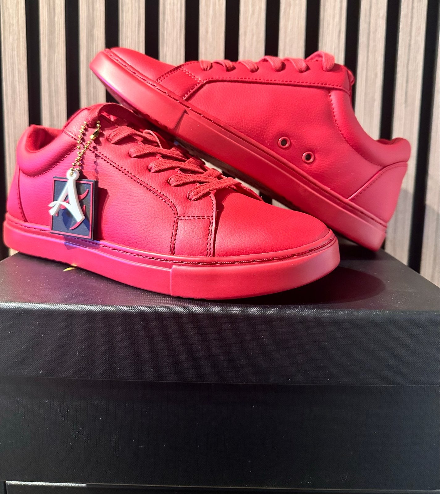 Fuego Dance Sneakers Rood - Maat 40 (US Men 8 / US Women 9), Ophalen of Verzenden, Nieuw, Rood, Dansschoenen