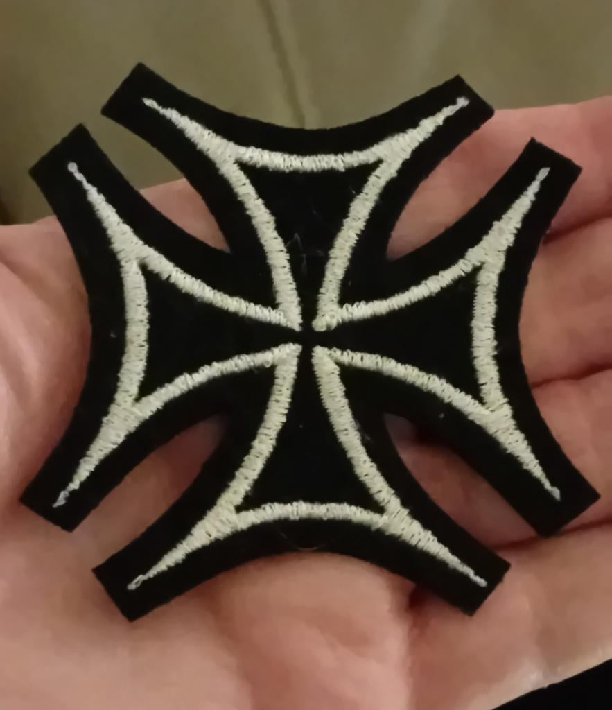 IJzeren Kruis Embleem -, Verzamelen, Militaria | Algemeen, Overige soorten, Embleem of Badge, Duitsland, Verzenden