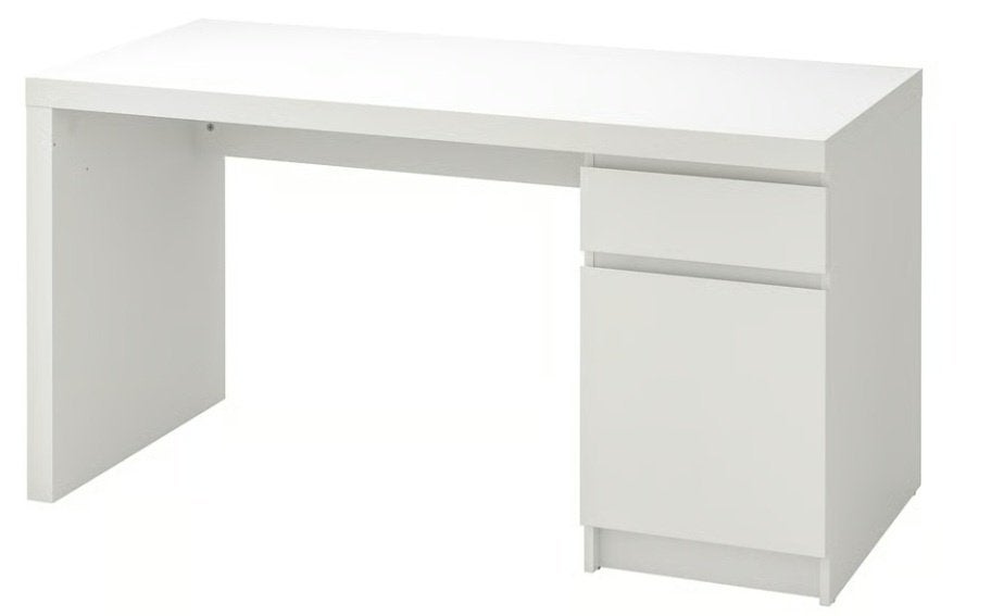 Ikea Malm bureau, Huis en Inrichting, Bureaus, Ophalen, Gebruikt, 65 cm, Kabelgoot