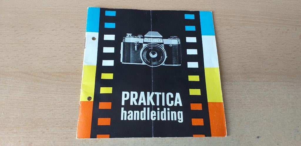 316 - Gebruiksaanwijzing Praktica NOVA fototoestel, Ophalen of Verzenden, Gebruikt, Spiegelreflex, Overige Merken