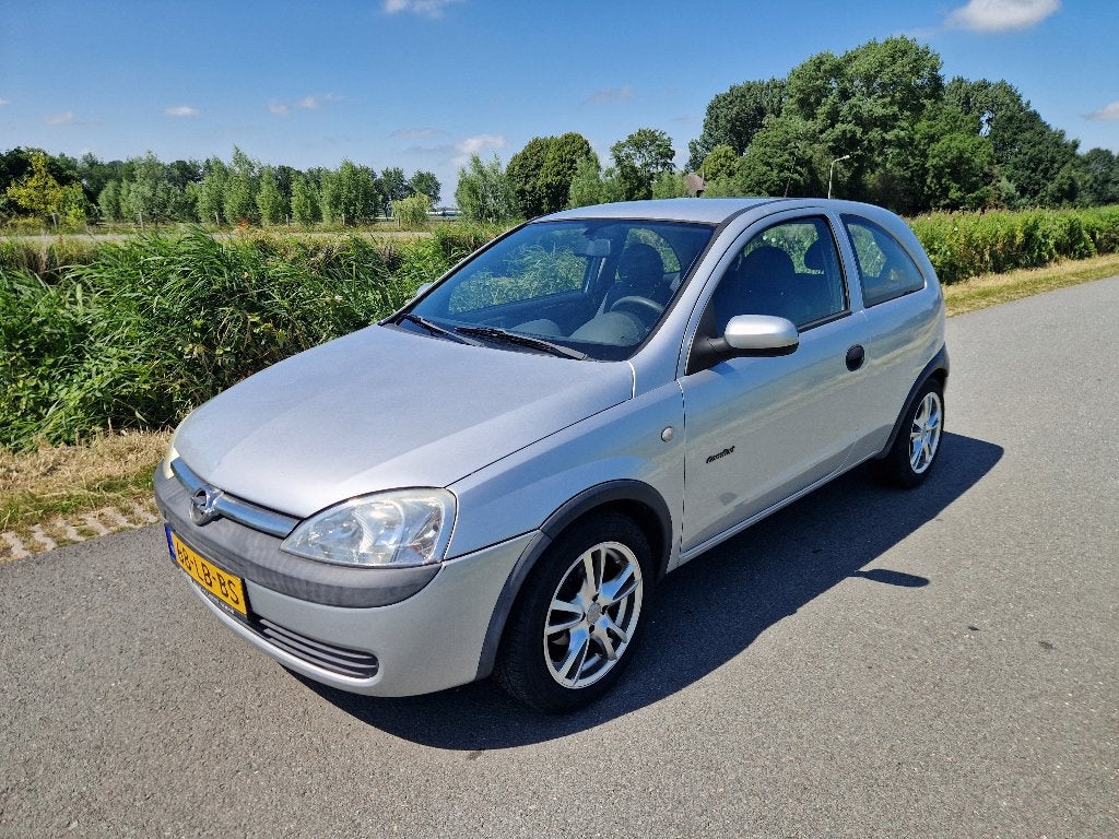 Opel Corsa 1.2 16V Trekhaak LCD Scherm Nwe APK 19 Mei 2027, Voorwielaandrijving, Euro 5, 74 pk, 31 €/maand
