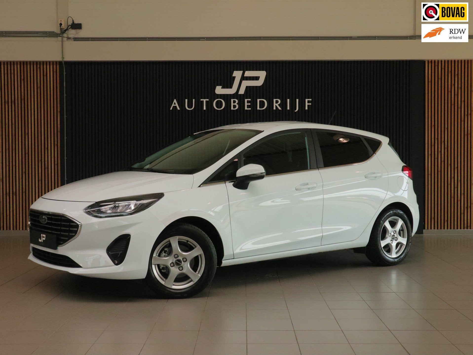 Ford FIESTA 1.0 EcoBoost Titanium | Stoel en StuurVerwarming, Voorwielaandrijving, Dealer onderhouden, Gebruikt, Met garantie (alle)