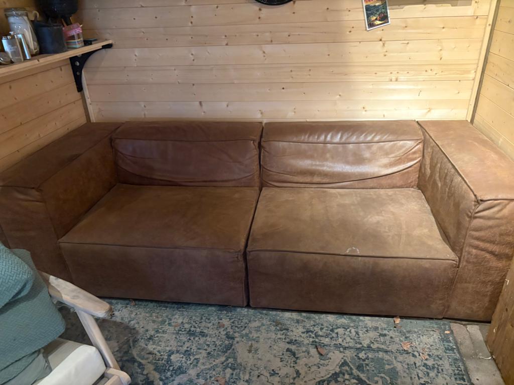 Gratis bank gerecycled leer., Huis en Inrichting, Banken | Bankstellen, Ophalen, Gebruikt, 75 tot 100 cm, Leer