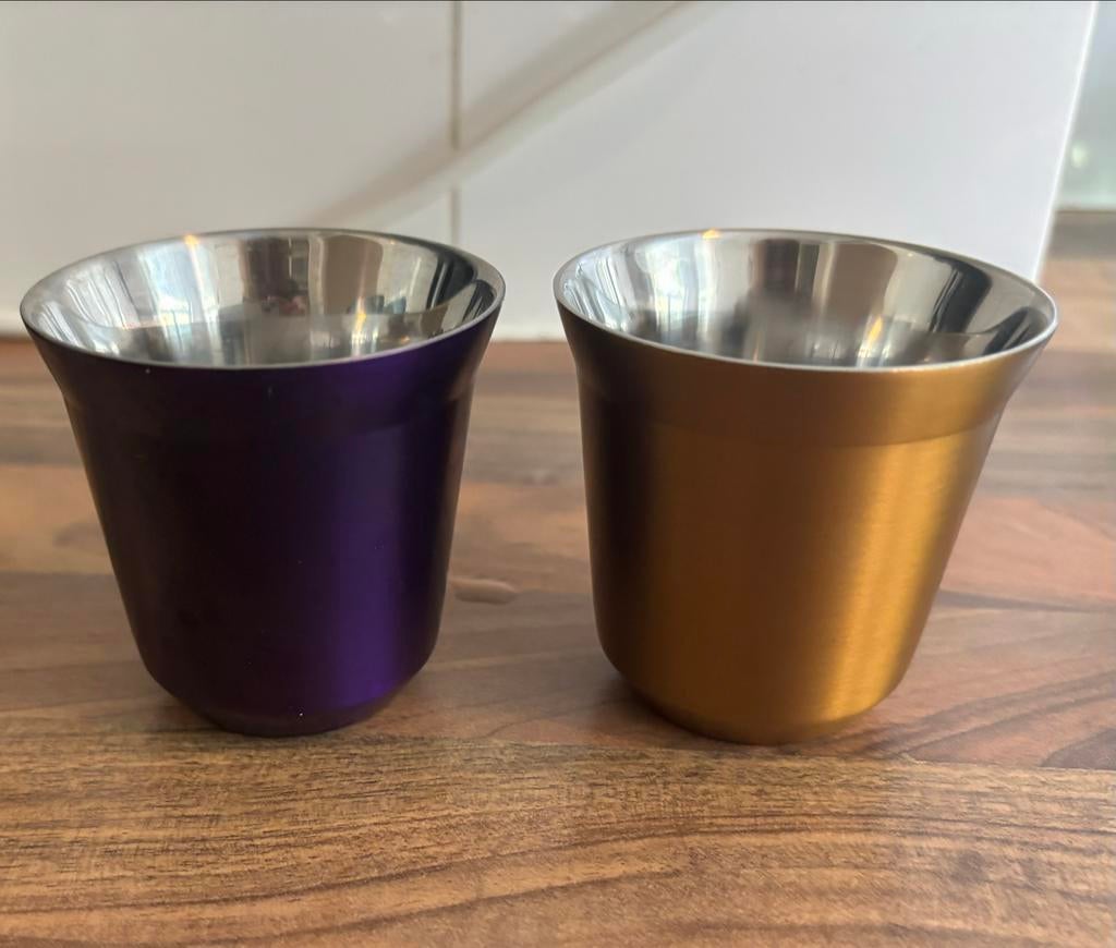 Nespresso Pixie Espresso Kopjes - Paars & Goud, Huis en Inrichting, Keuken | Servies, Overige materialen, Ophalen of Verzenden