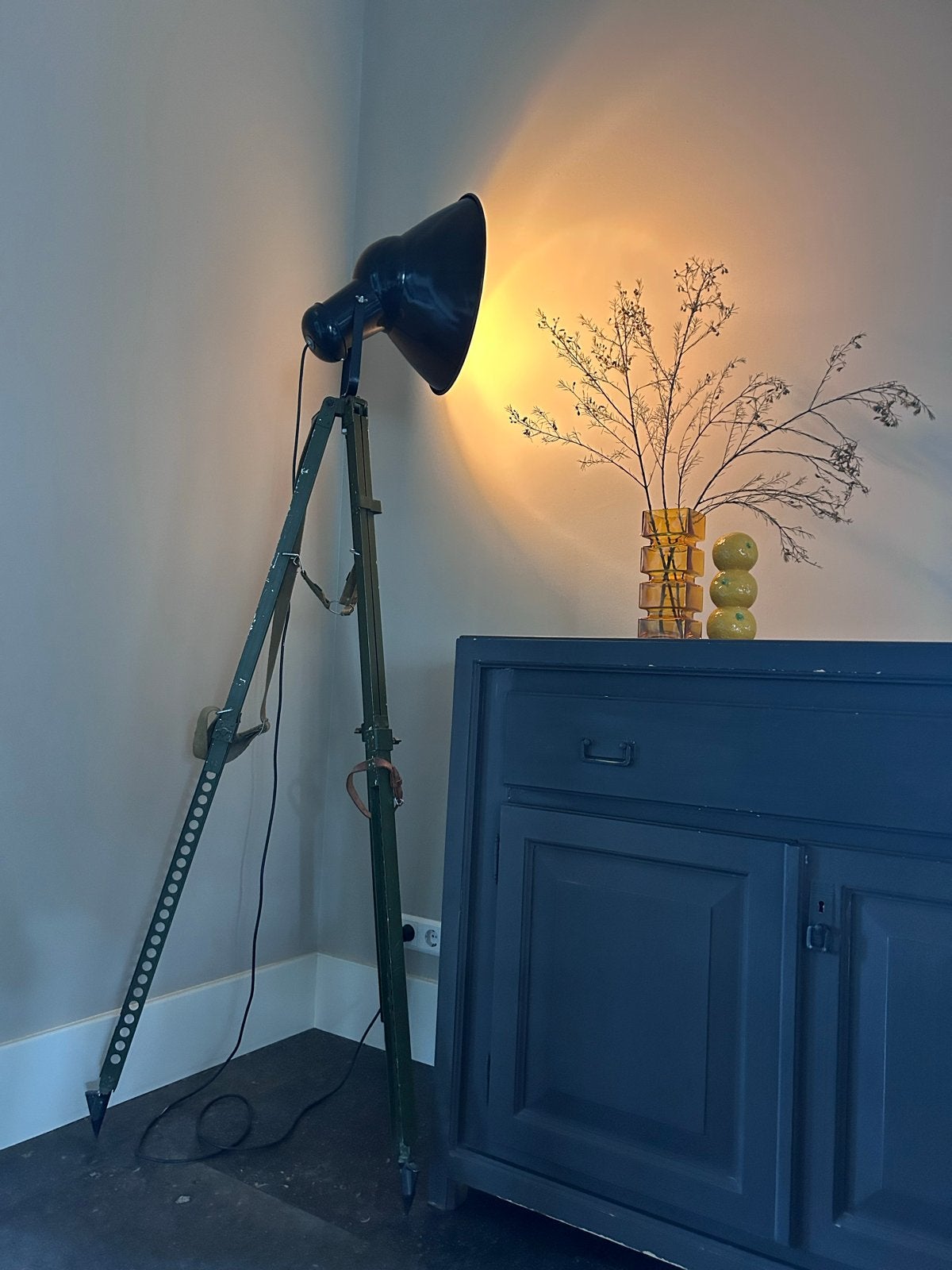 Vintage Industriële Vloerlamp op Statief - Groen/Zwart, Ophalen