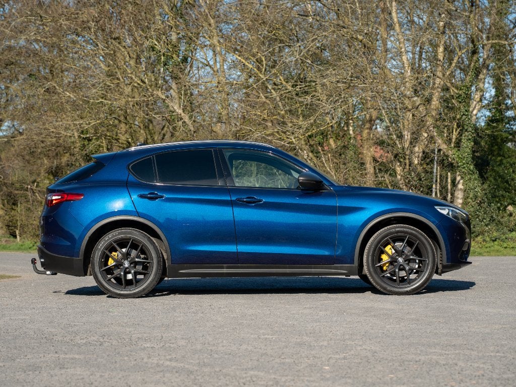 Alfa Romeo Stelvio 2.0 280pk AT AWD 2019 Blauw (incl btw)