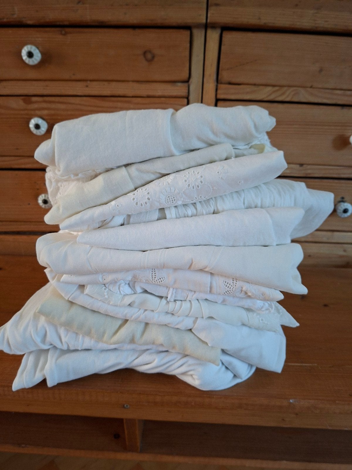 Enorme stapel witte kleding, Ophalen of Verzenden