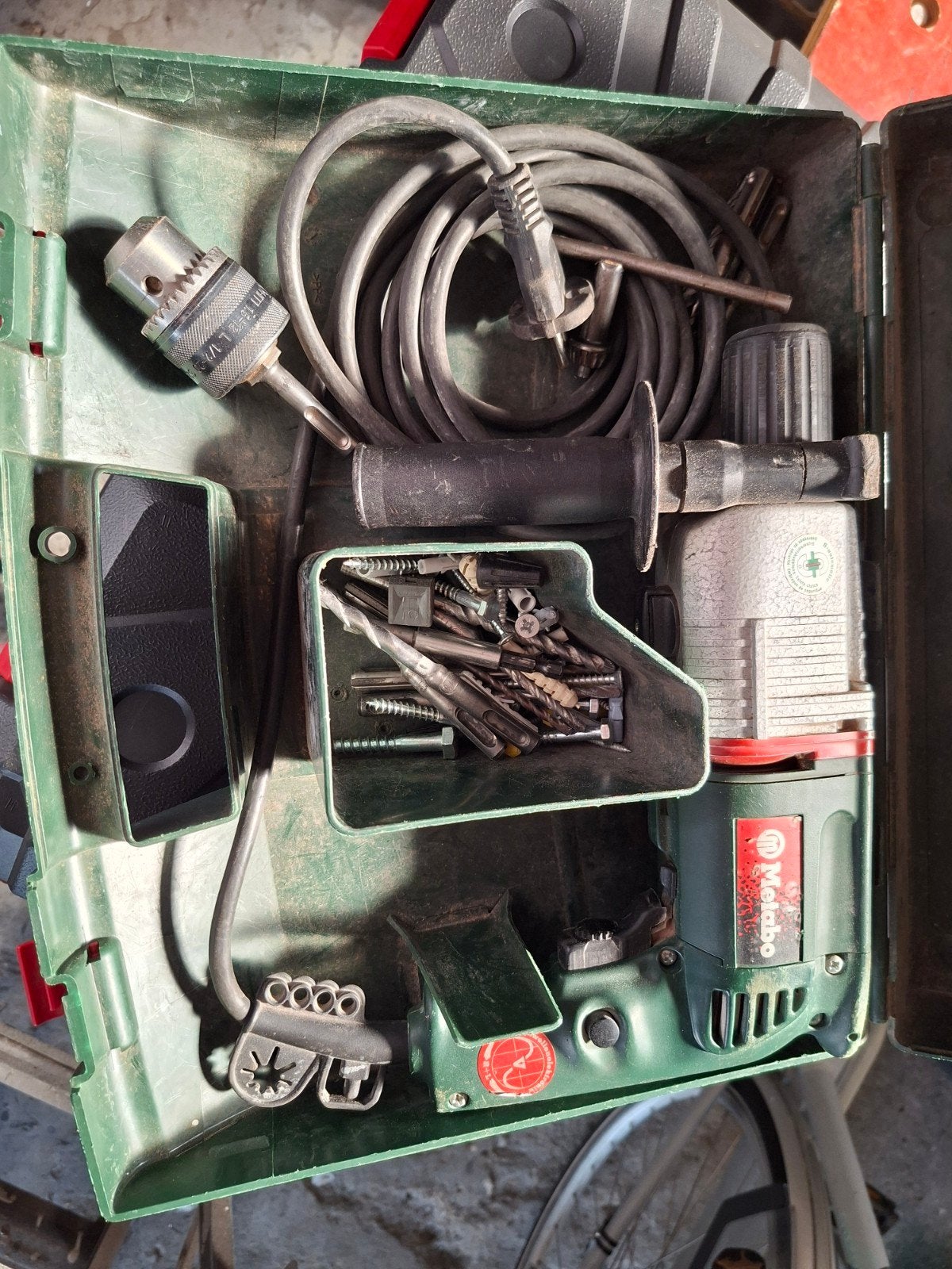 Metabo BHE 6011 S-R+L Boorhamer, Doe-het-zelf en Verbouw, Gereedschap | Boormachines, Ophalen of Verzenden