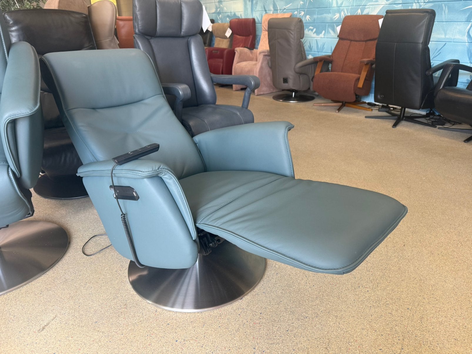 Velderhof Rialto sta op stoel relax fauteuil gratis bezorgd, Ruim 100 gebruikte en nieuwe modellen in alle kleuren en maten, Nieuw