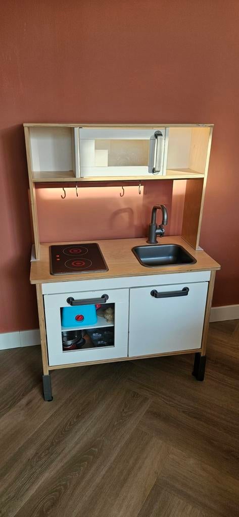 Ikea Speelgoedkeukentje met keukengerei, Kinderen en Baby's, Speelgoed | Speelkeukens, Ophalen