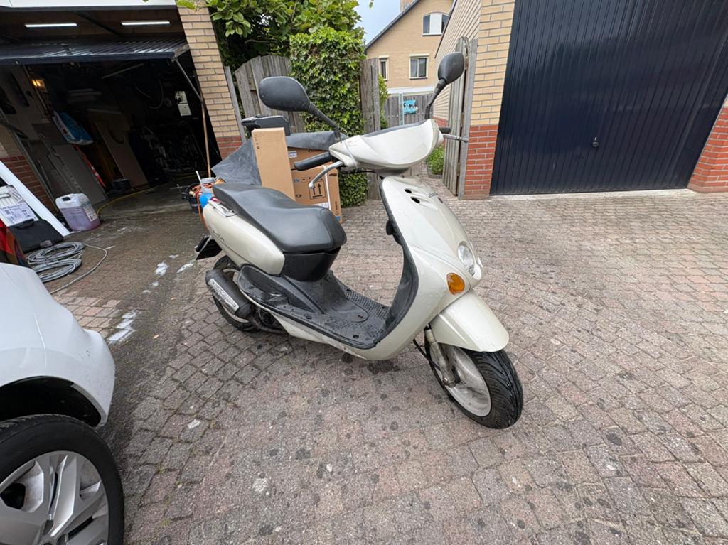 Yamaha Neos snor 2t 2005, Fietsen en Brommers, Scooters | Yamaha, Ophalen, Gebruikt, Benzine, Neo's