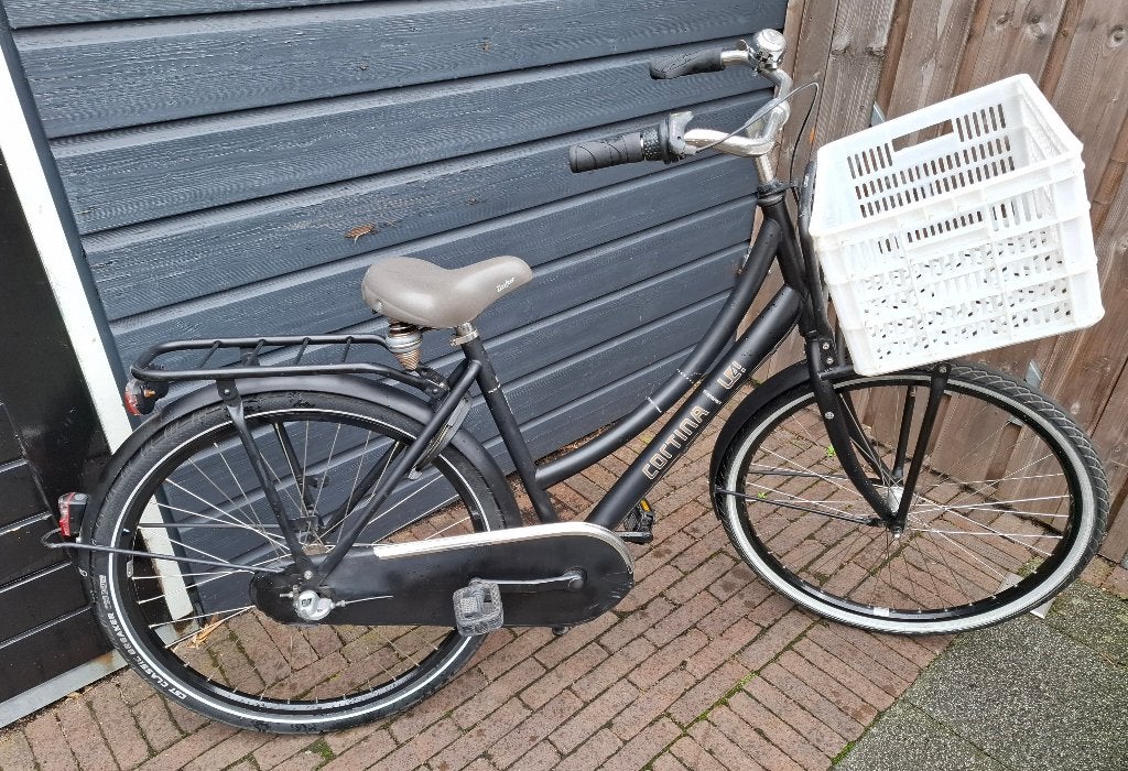 Cortina 26 inch dames transportfiets U4, Fietsen en Brommers, Fietsen | Dames | Damesfietsen, Terugtraprem, Gebruikt, Versnellingen
