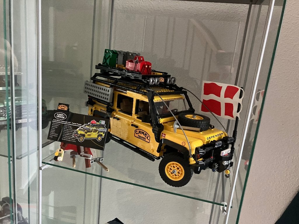 Lego 10317 Landrover Defender 110 Camel Trophy, Kinderen en Baby's, Speelgoed | Duplo en Lego, Lego, Ophalen of Verzenden, Zo goed als nieuw