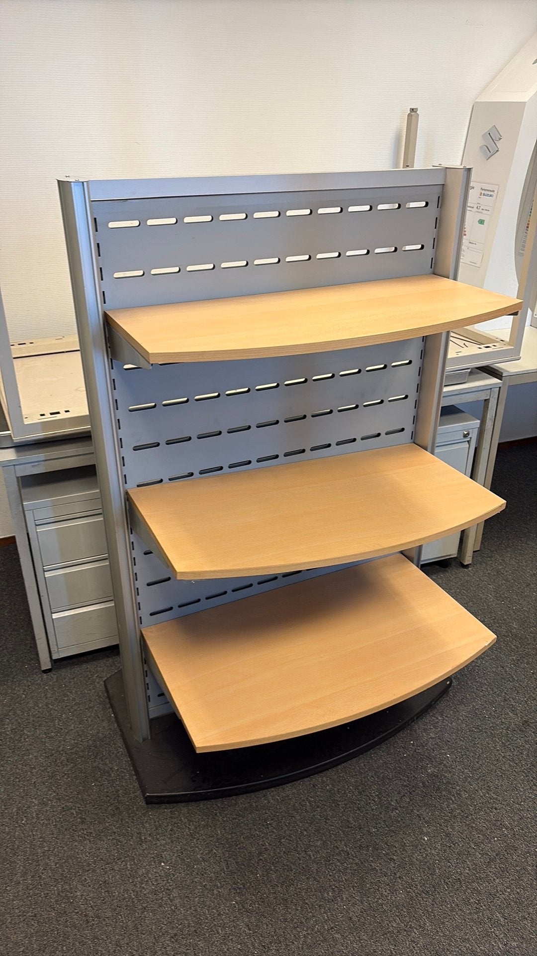 Presentatiemeubel met planken (moet weg), Ophalen of Verzenden