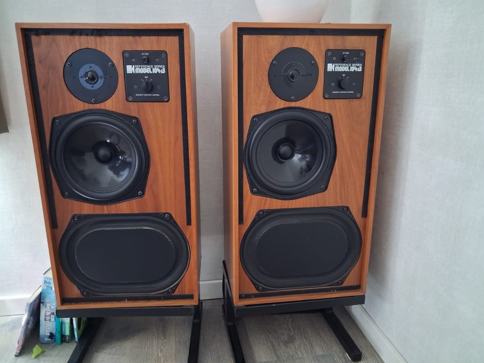 KEF Luidsprekers 104aB, Stereo speakers, Gebruikt, Ophalen of Verzenden, 60 tot 120 watt