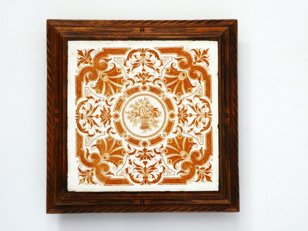 Grote antieke tegel onderzetter houten frame met korenaren, Ophalen of Verzenden