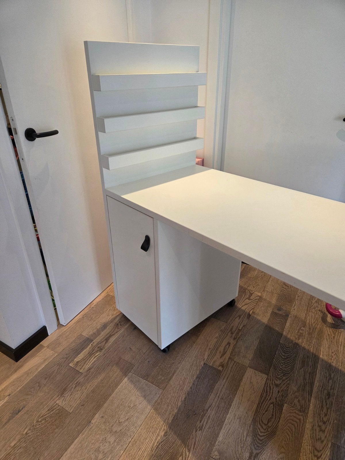manicure tafel, Ophalen, Zo goed als nieuw, 60 cm, Wit