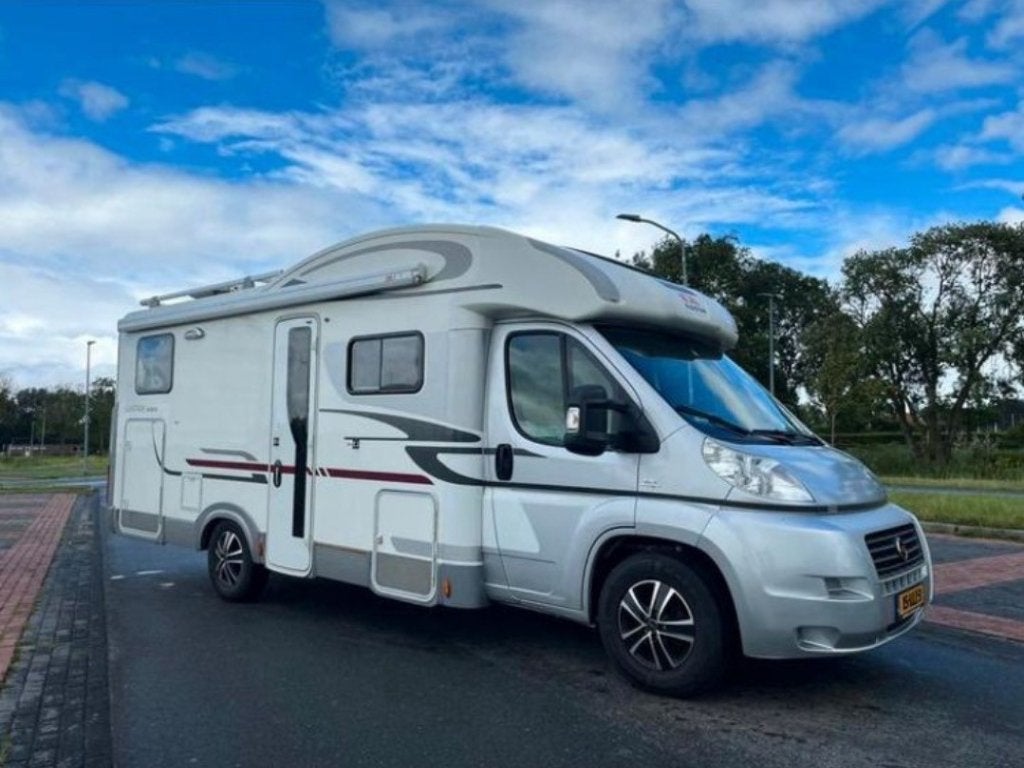 Adria matrix supreme M 680 SP (1052109), Caravans en Kamperen, Campers, Ringverwarming, Fiat, Particulier, 6 tot 7 meter