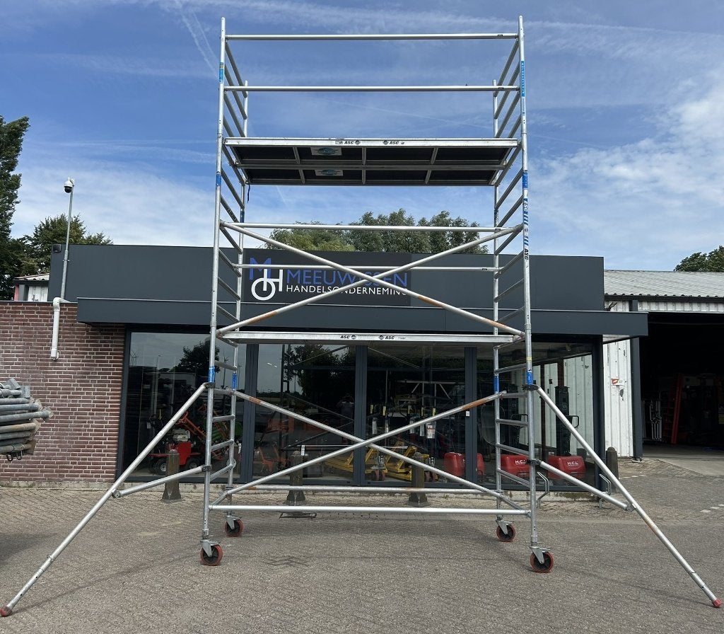 ASC rolsteiger/rol steiger 135x305CM 6.2M werkhoogte, Ophalen, Gebruikt, Rolsteiger of Kamersteiger, 5 meter of hoger