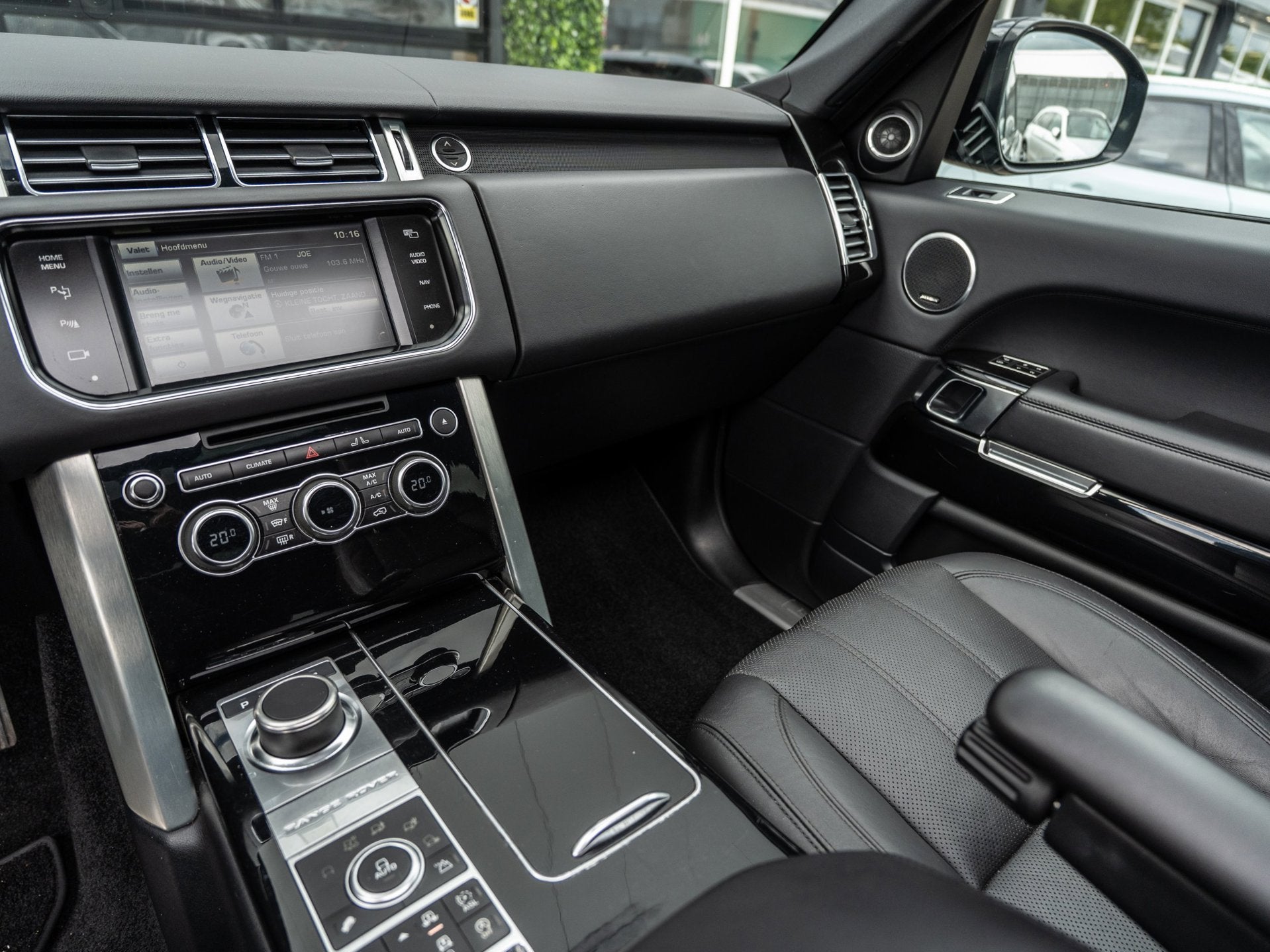 Land Rover Range Rover 3.0 TDV6 HSE | Massage | Ventilatie |, Euro 5, Gebruikt, Zwart, 2993 cc